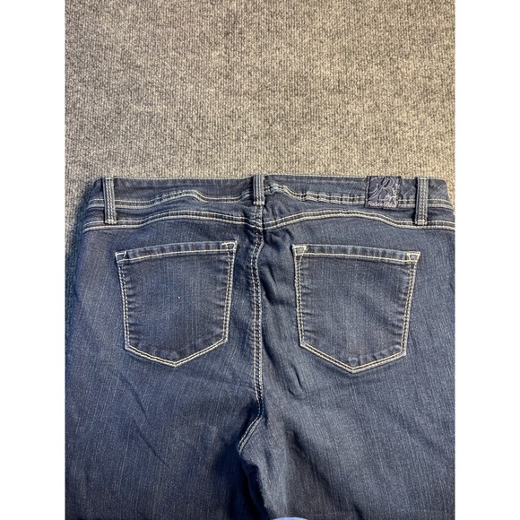 Fade To Blue Premium Jeans Women's 16W Blue Denim Crop Stretch Boho Straight Leg - Picture 8 of 10